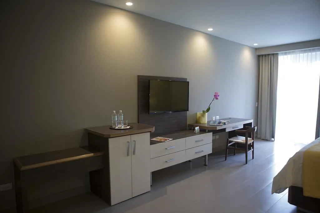 Kinam Hotel Petionville 5*,  Haiti
