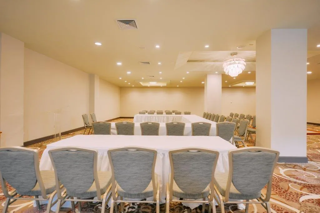 Kinam Hotel Petionville