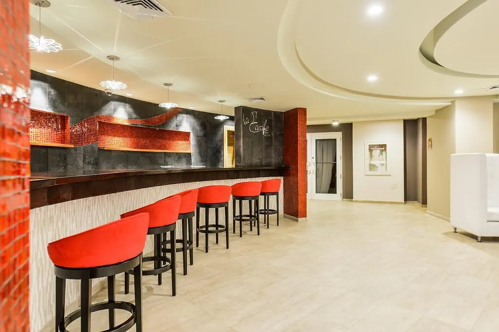 Kinam Hotel Petionville Haiti