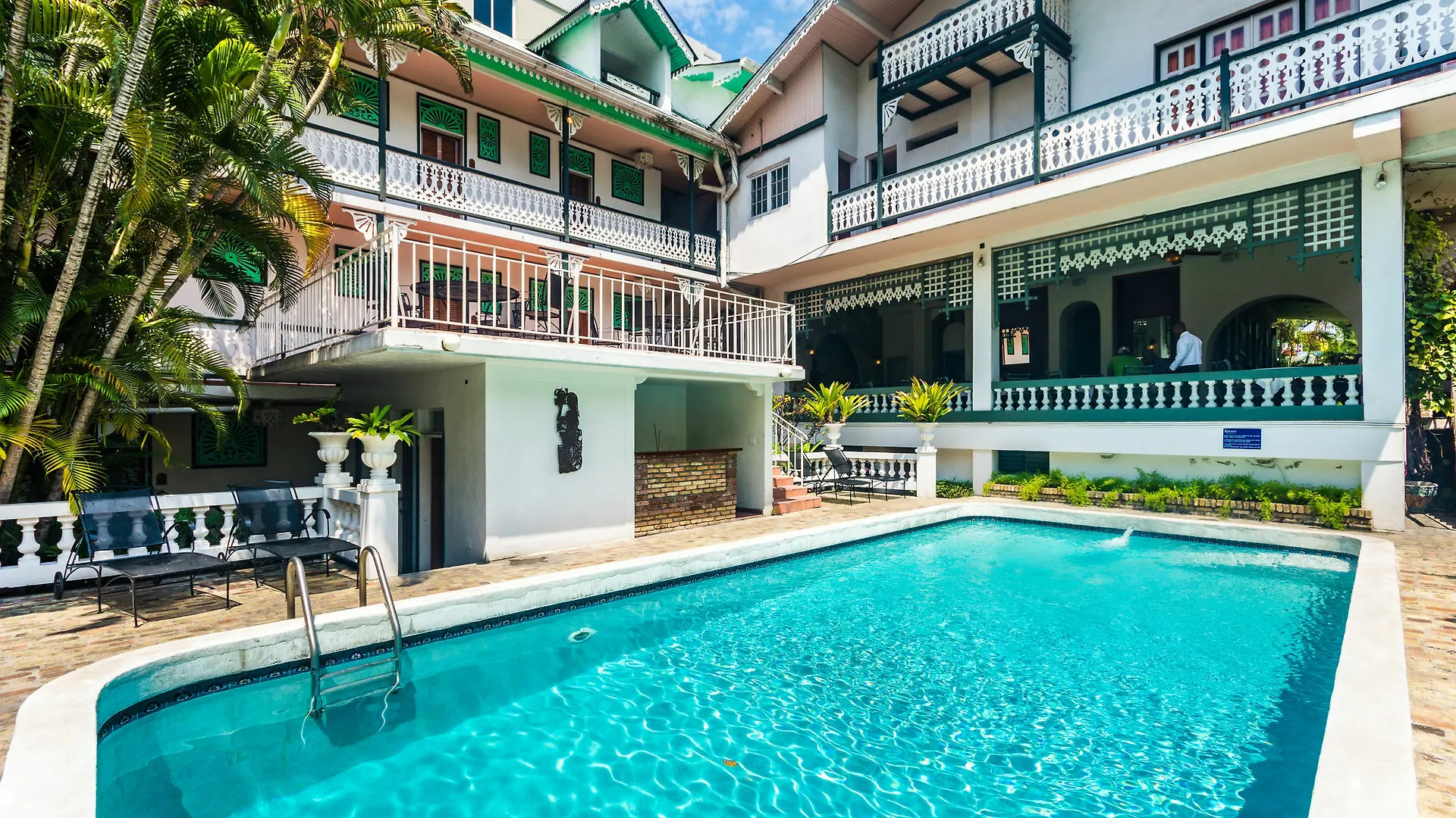 Kinam Hotel Pétionville